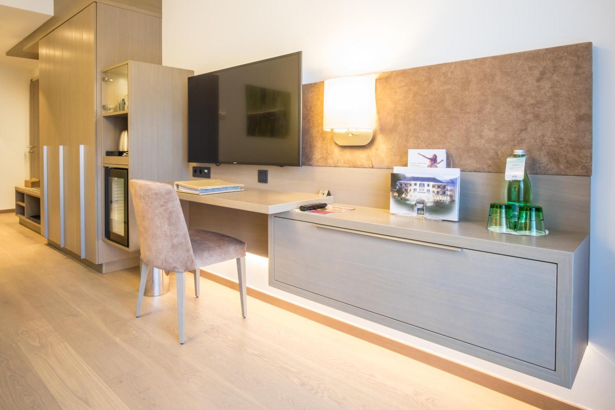 Hotel Warmbaderhof Villach Zewnętrze zdjęcie